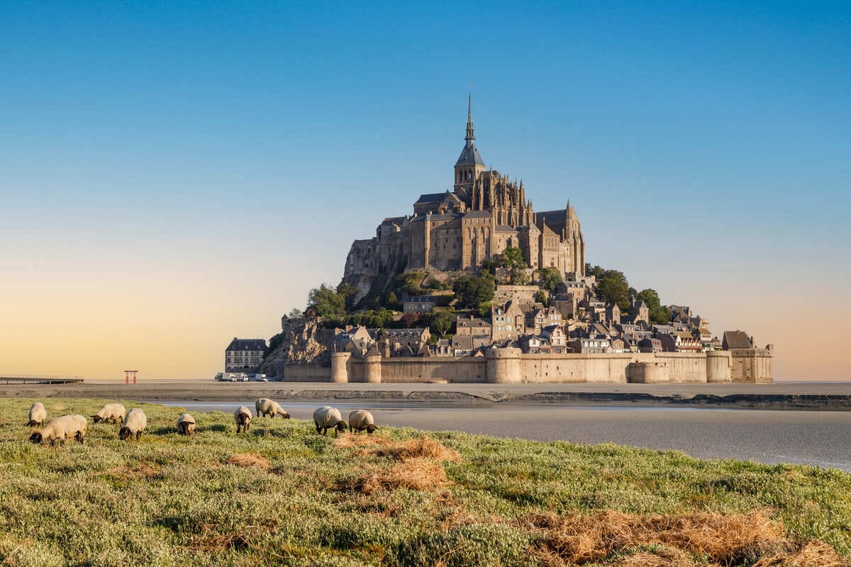 New Direct Train Launches From Paris To This Stunning Fortress For Only $30