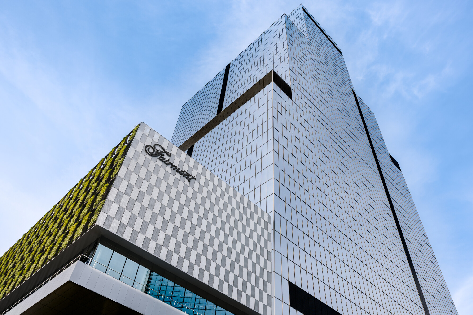 Fairmont makes its Japanese debut with the opening of the Fairmont Tokyo