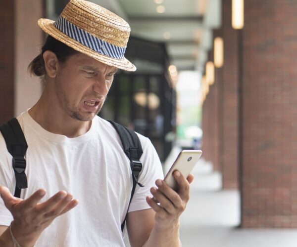 The 3 New Travel Scams This Summer: Are They Targeting Your Vacation?