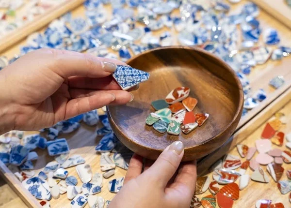 The Hotel Seiryu Kyoto Kiyomizu invites guests to mend history through a kintsugi workshop
